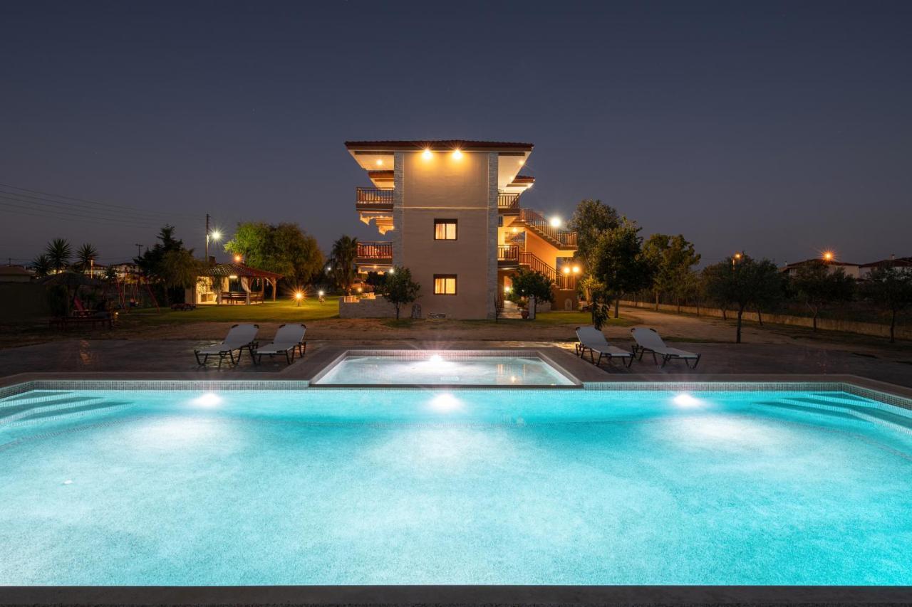Апартаменты Rodon Garden 2 Сарти Экстерьер фото