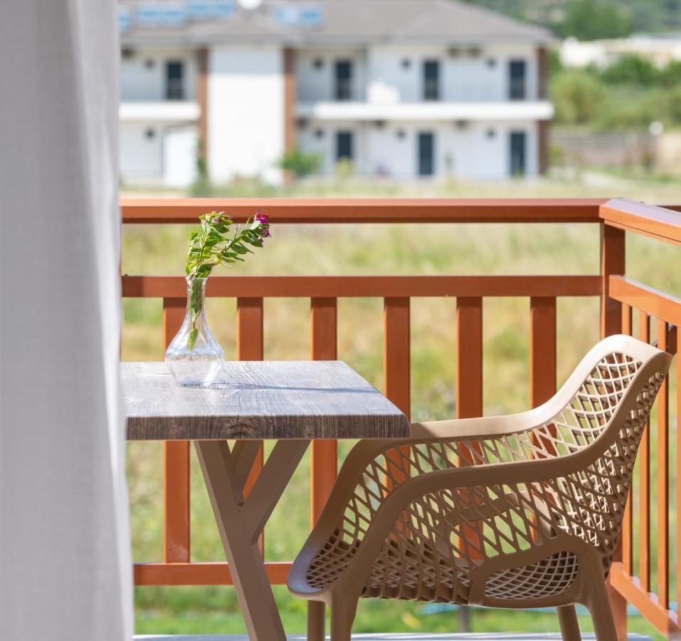 Апартаменты Rodon Garden 2 Сарти Экстерьер фото